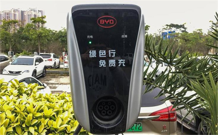 新能源汽车充电桩维修